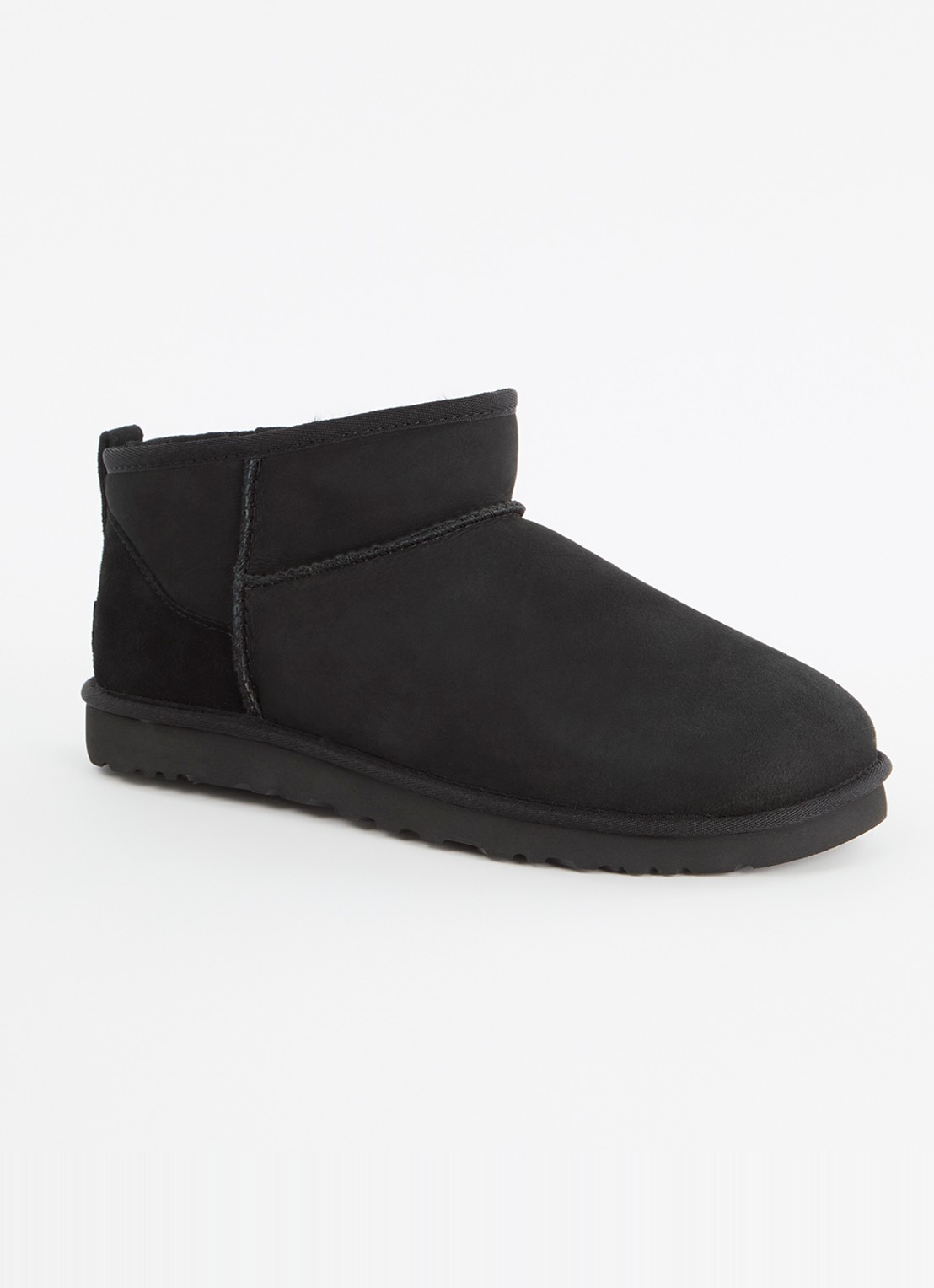 UGG Classic Ultra Mini enkellaarsje van suède - voorkant zwart
