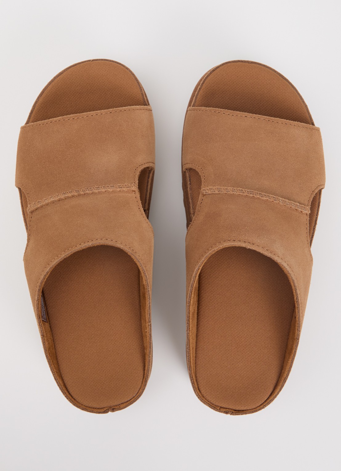 UGG Goldenstar sandaal van suède met plateauzool - detail 4 camel