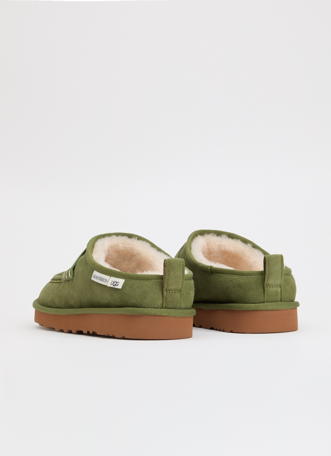 UGG Loafer instapper van lamssuède - achterkant mosgroen