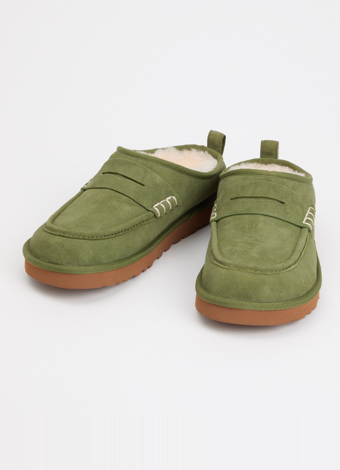 UGG Loafer instapper van lamssuède - detail 2 mosgroen