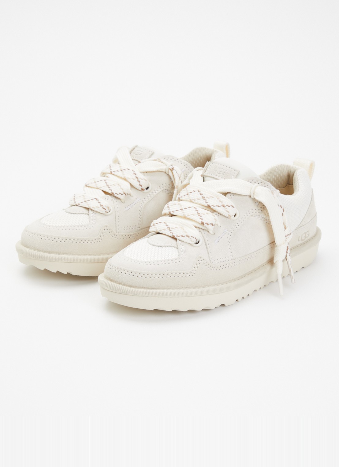UGG Low Lowmel sneaker van suède - voorkant 3 beige
