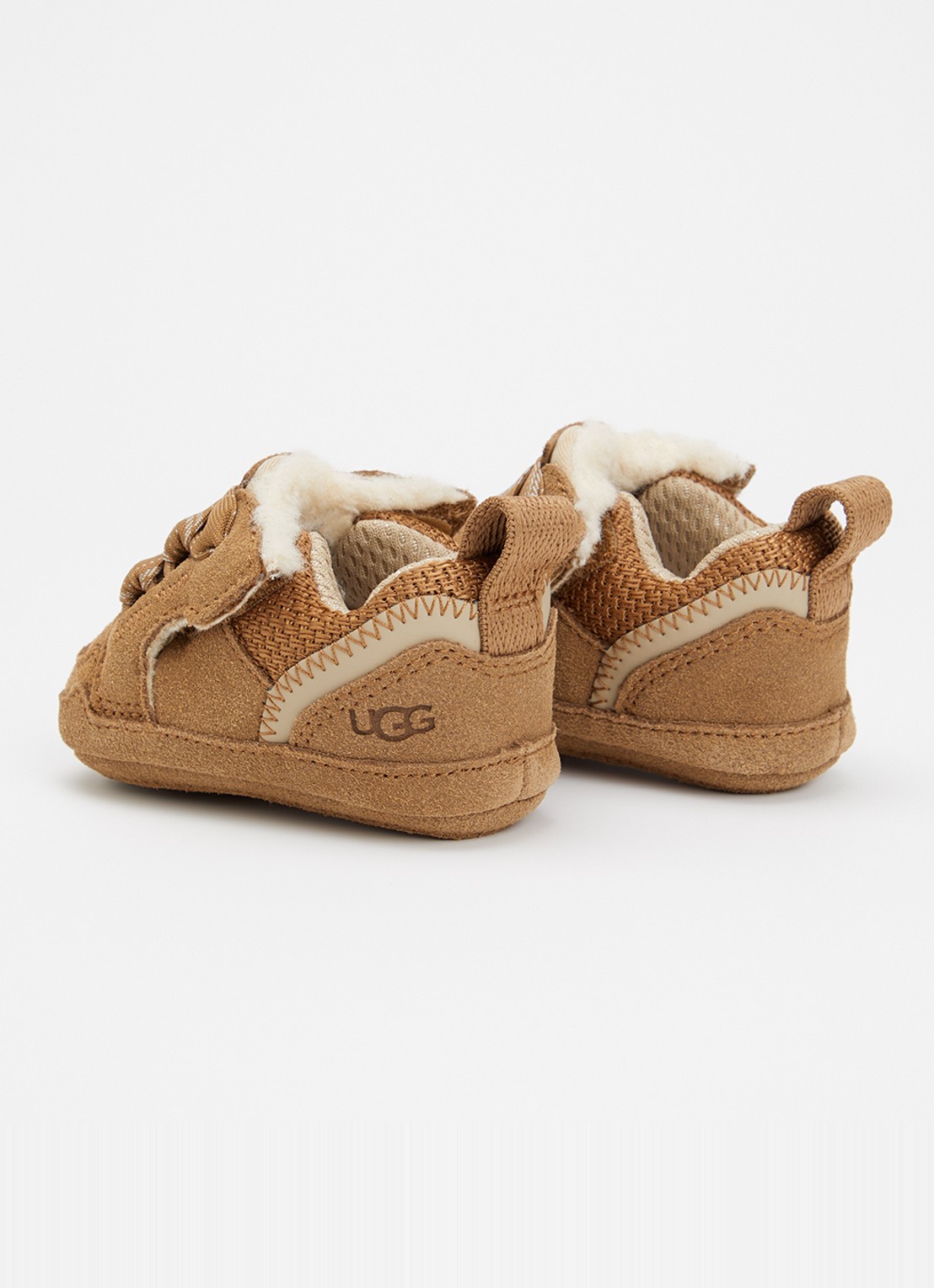 UGG Lowmel babyschoentje van suède - achterkant 2 kastanjebruin