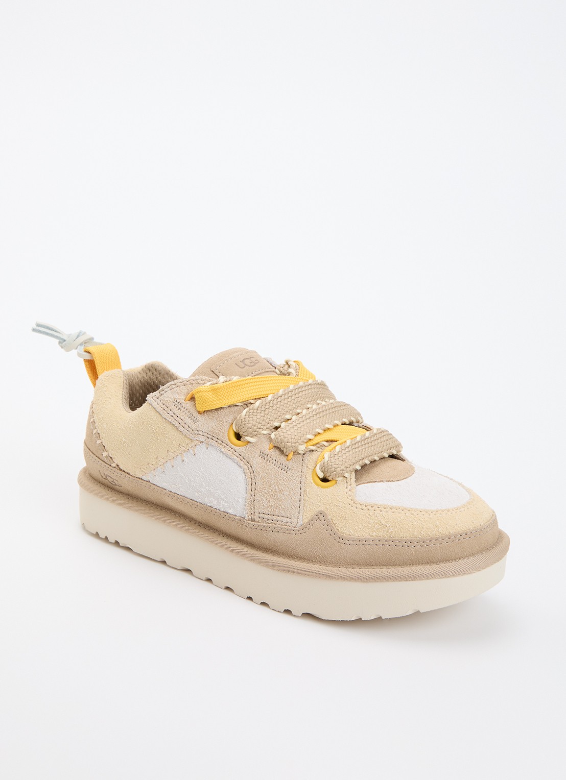 UGG Lowmel Biarritz sneaker van suède  - voorkant 5 lichtbruin