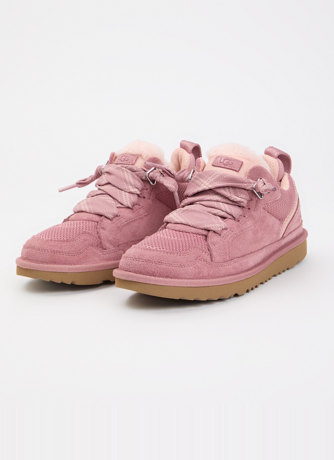 UGG Lowmel sneaker met suede details - voorkant 2 abrikoos