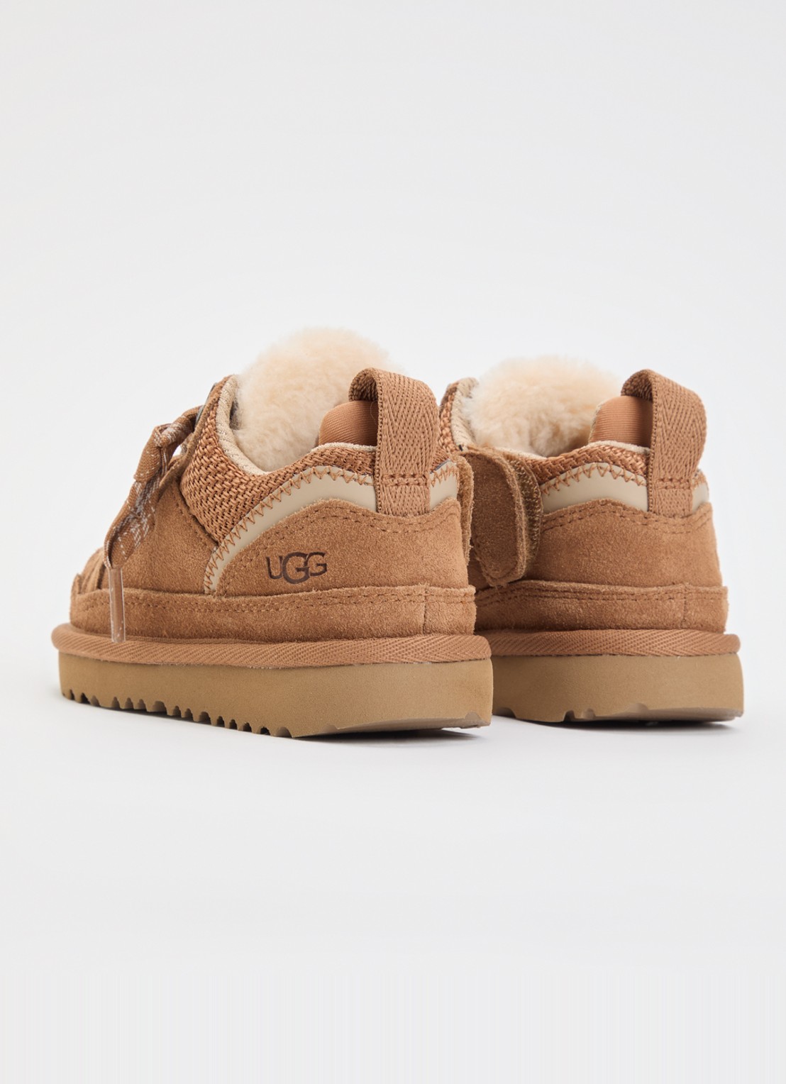 UGG Lowmel sneaker met suède details - achterkant camel