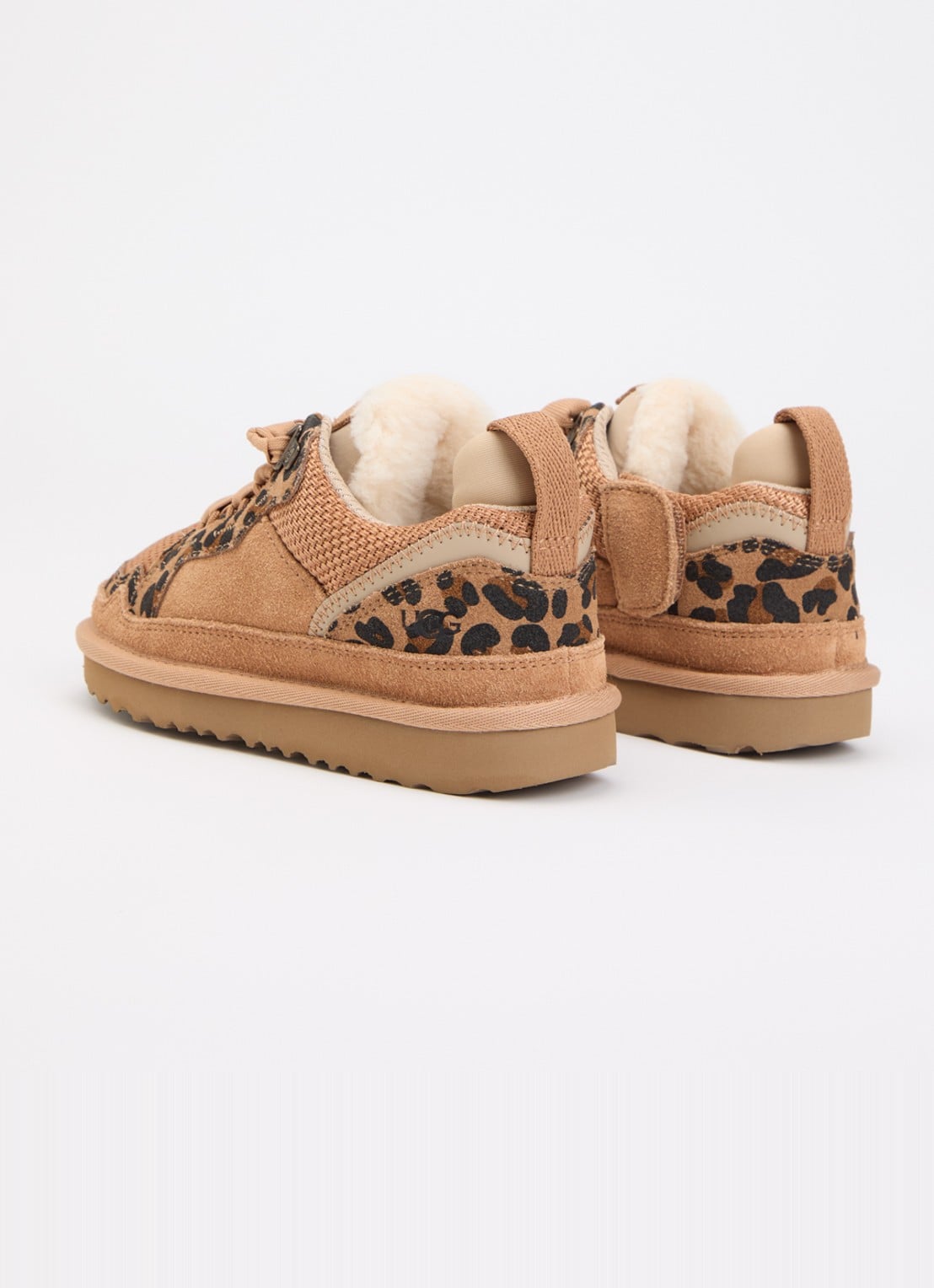 UGG Lowmel Spotted sneaker van suède met panterprint - achterkant 4 beige