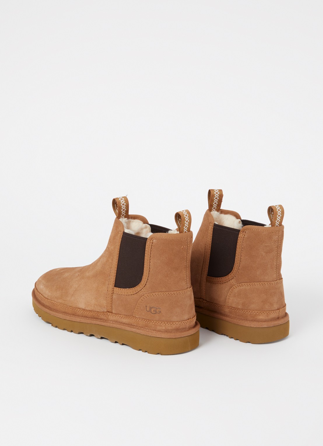 UGG Neumel chelsea boot van suède - detail 2 camel