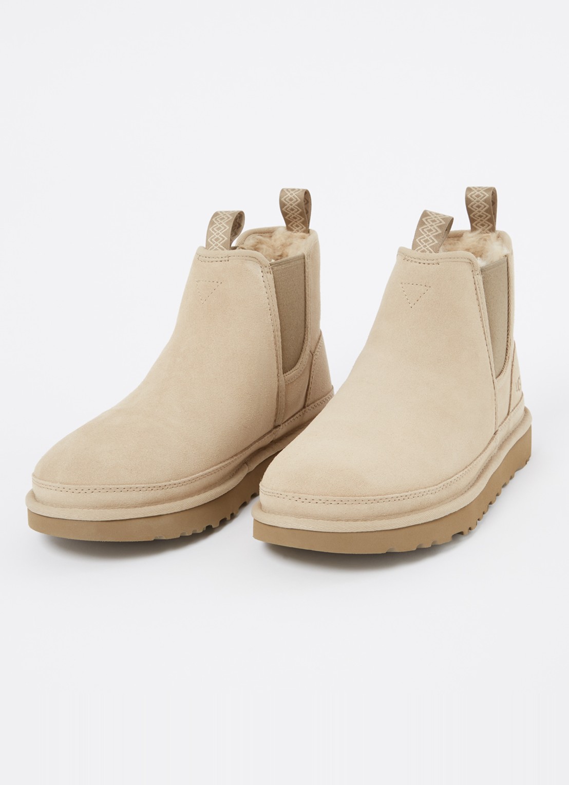UGG Neumel chelsea boot van suède - detail 2 beige