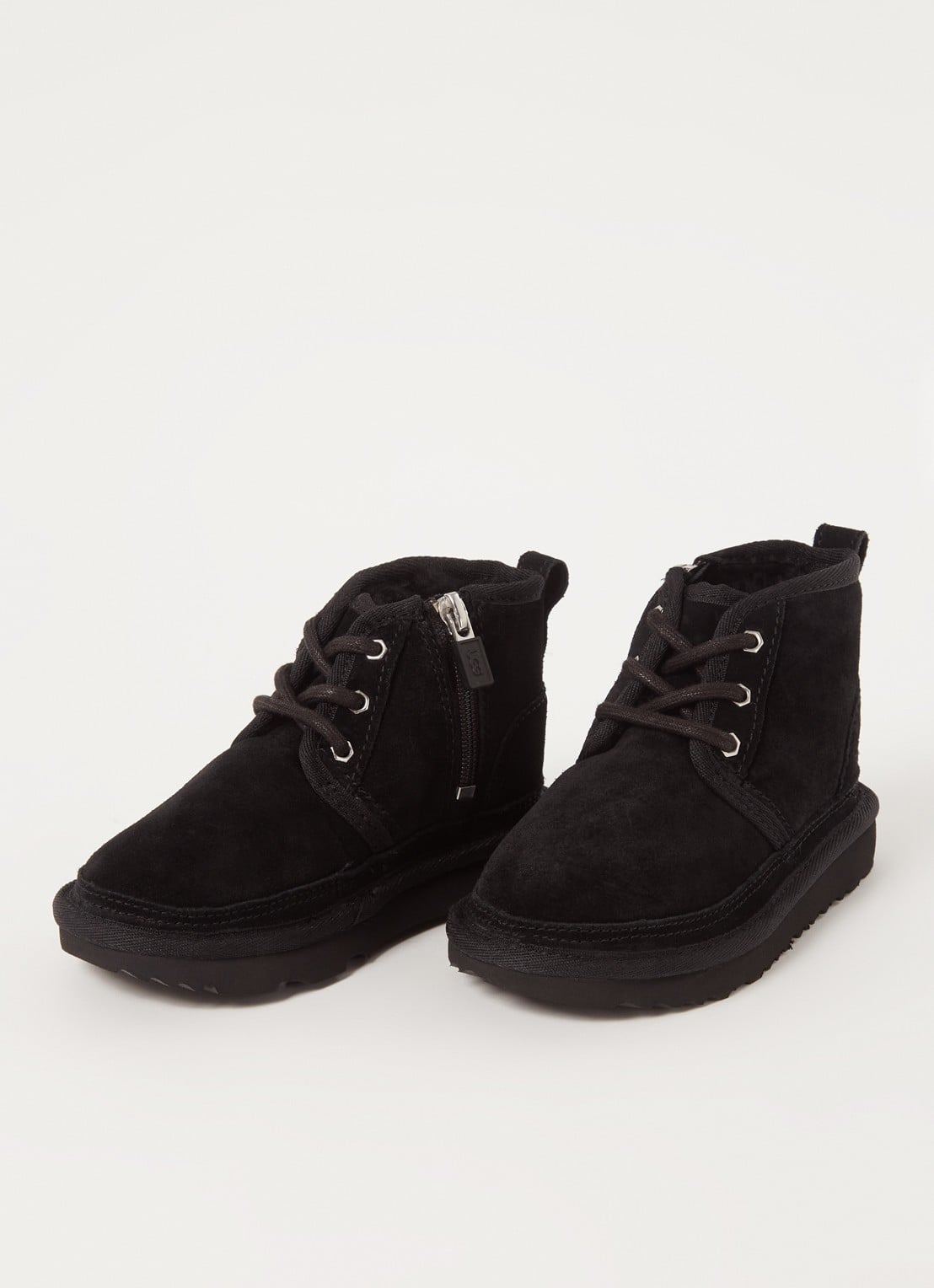 UGG Neumel II enkellaarsje van suède - voorkant 4 zwart