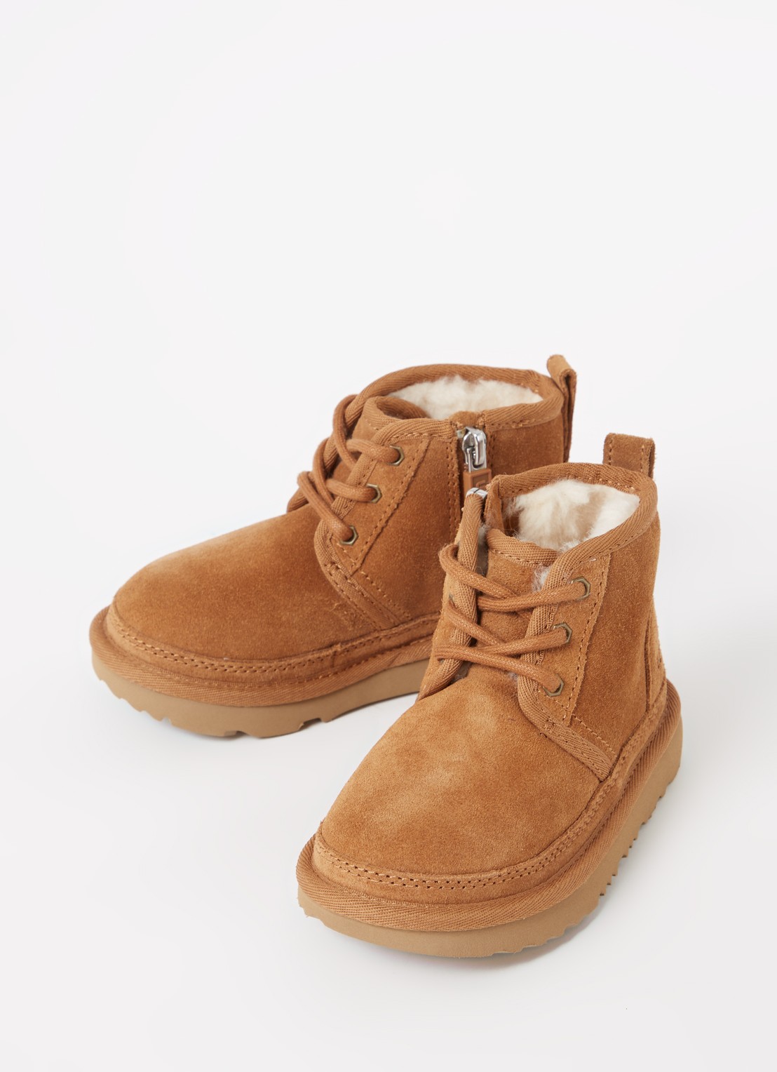 UGG Neumel II enkellaarsje van suède - detail 2 cognac