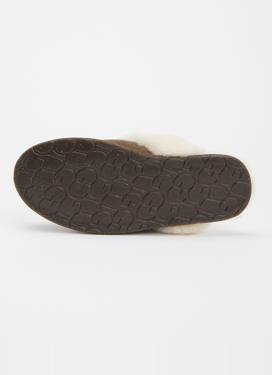UGG Scuffette II pantoffel van suède - detail 4 donkerbeige
