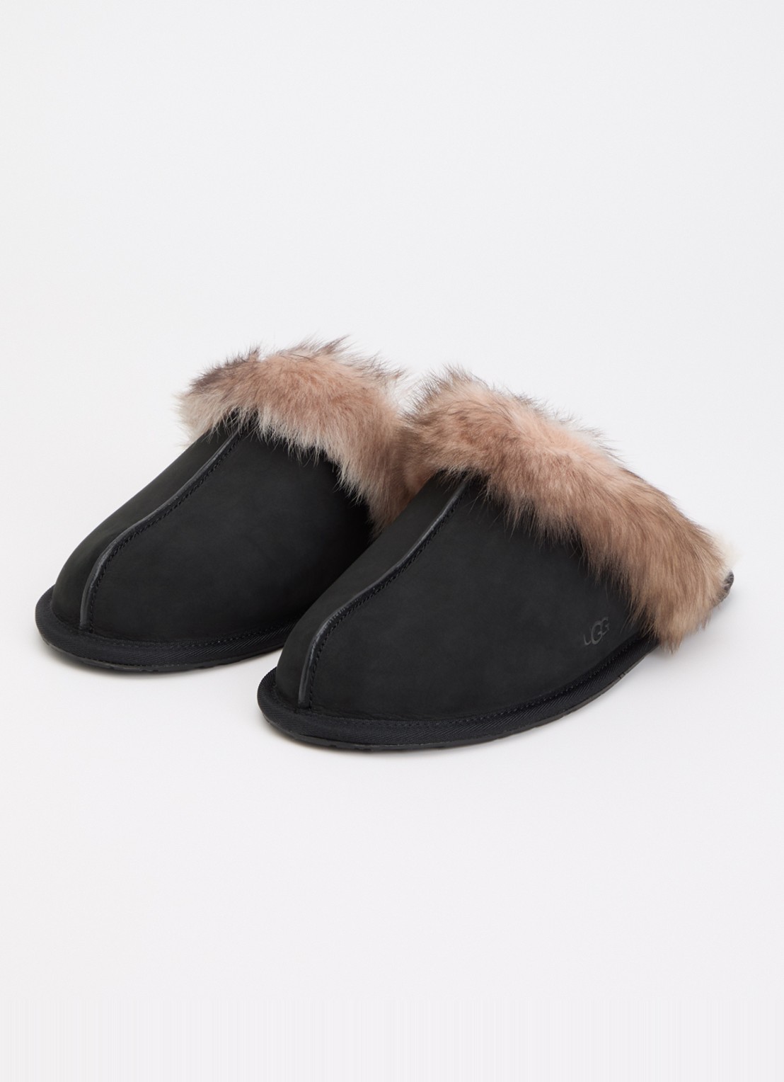 UGG Scuffette pantoffel van nubuck met schapenvacht  - detail 2 zwart