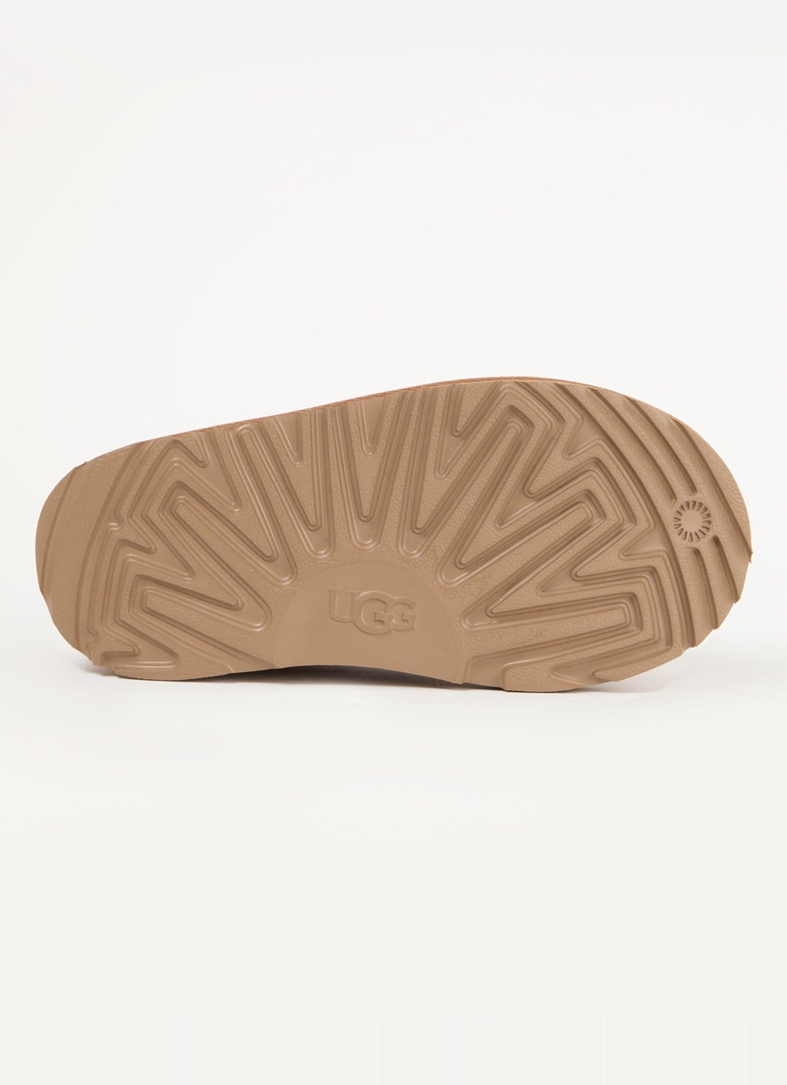 UGG Tasman instapper van suède met schapenwol - detail 2 camel
