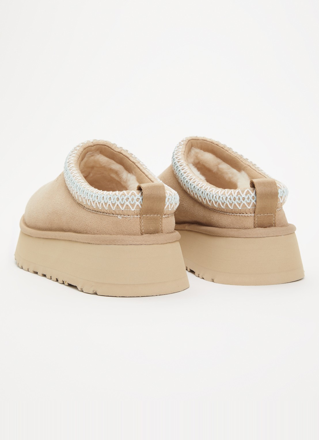 UGG Tazz ll instapper met plateauzool - achterkant 5 beige