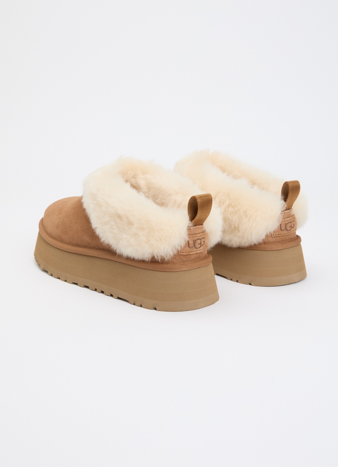 UGG Tazzelle instapper van suède met plateauzool - achterkant 2 roestbruin