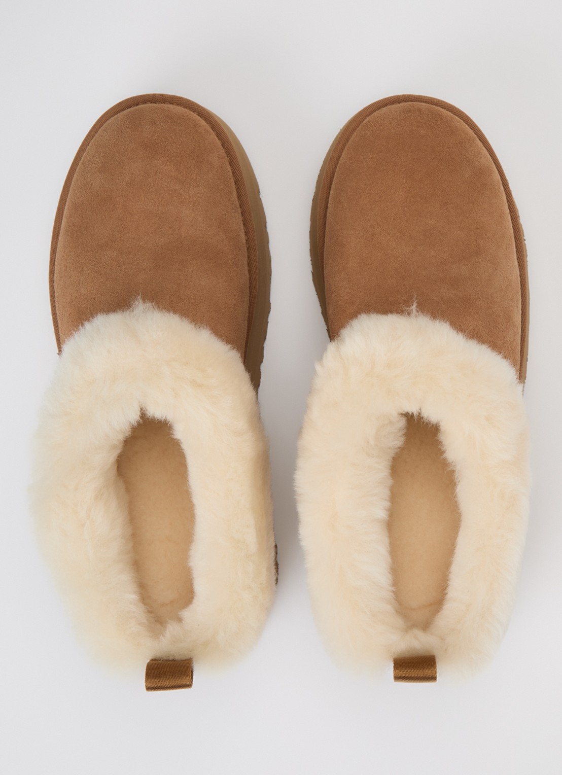 UGG Tazzelle instapper van suède met plateauzool - detail 4 roestbruin