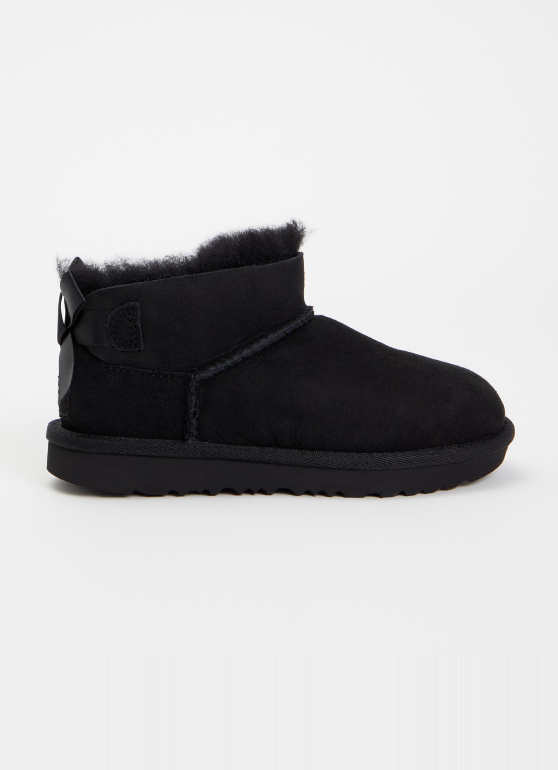 UGG Ultra Mini Bailey Bow enkellaarsje van suède - voorkant 3 zwart