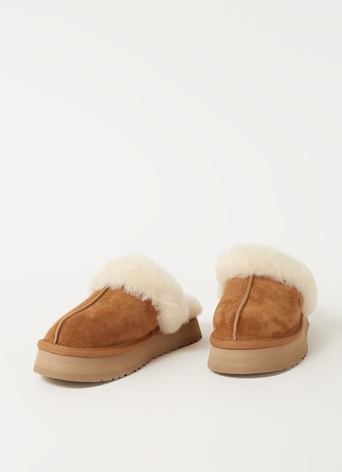 UGG W Disquette pantoffel van suède met schapenwol - detail lichtbruin