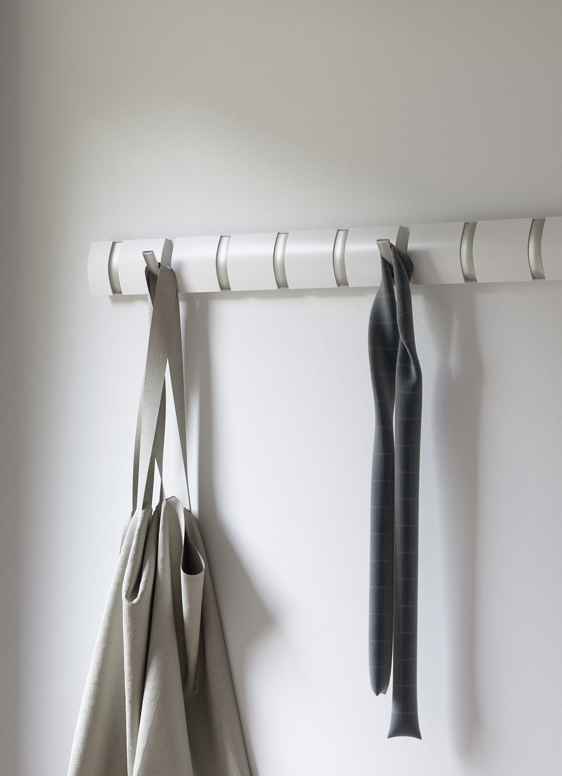 Umbra  Flip wandhaak 3 cm - voorkant 2 wit