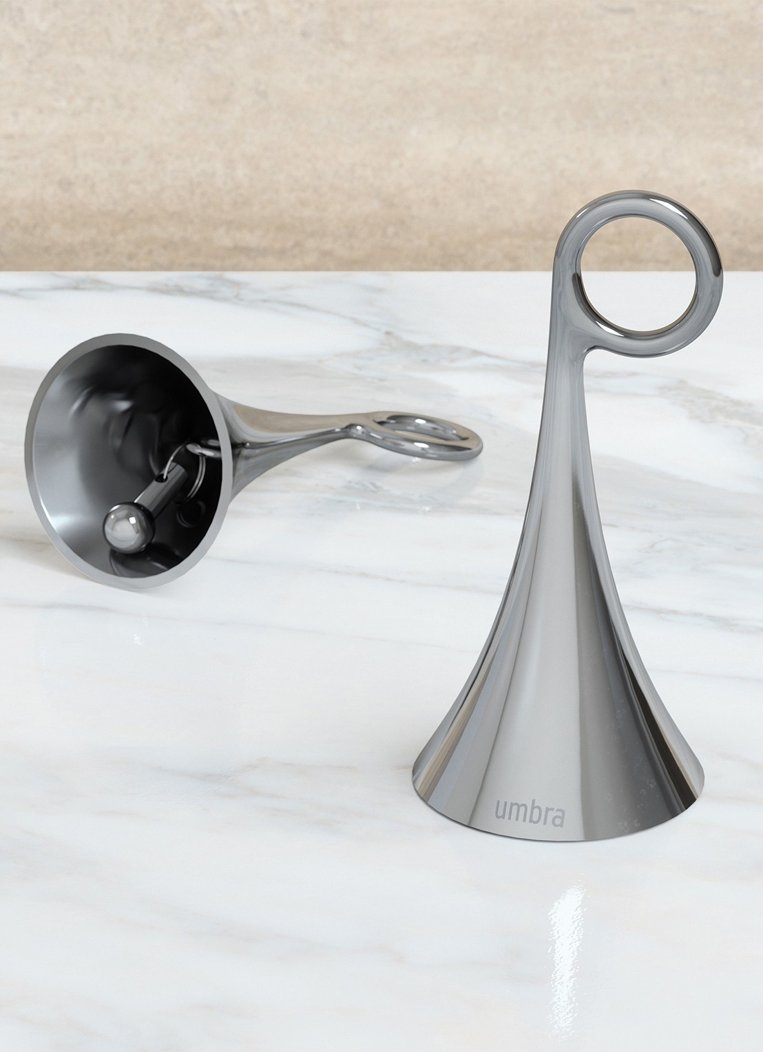 Umbra Isa bel - detail 4 zilver