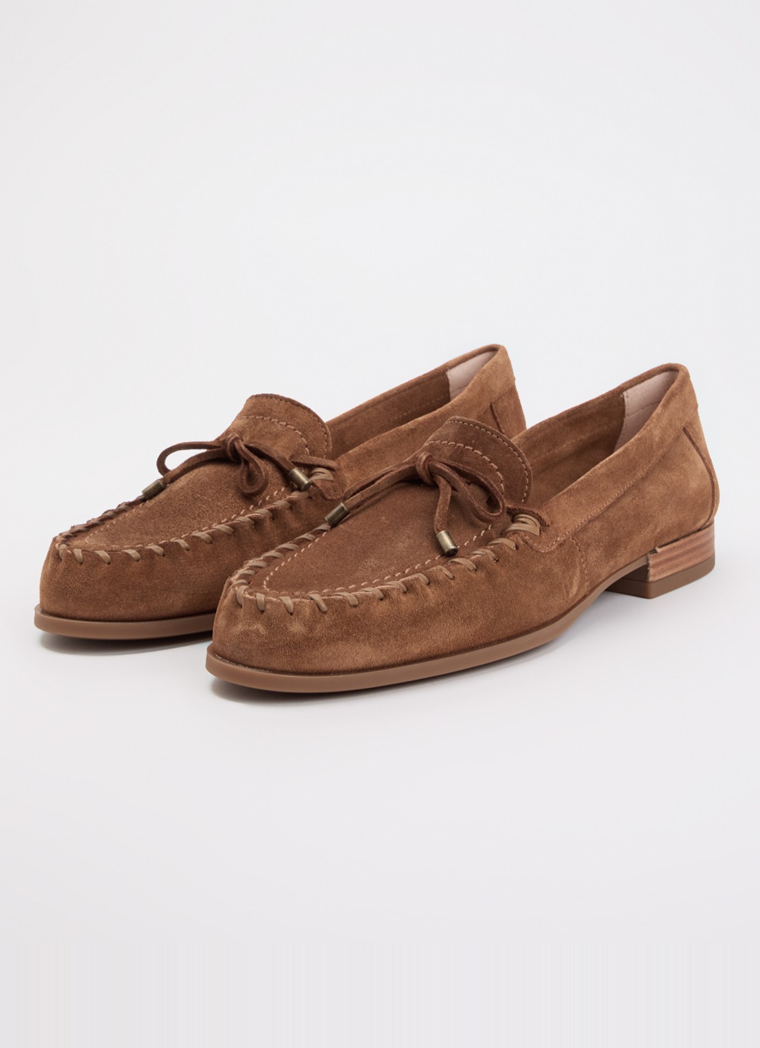 Unisa Dalma loafer van suède met strikdetail - detail cognac