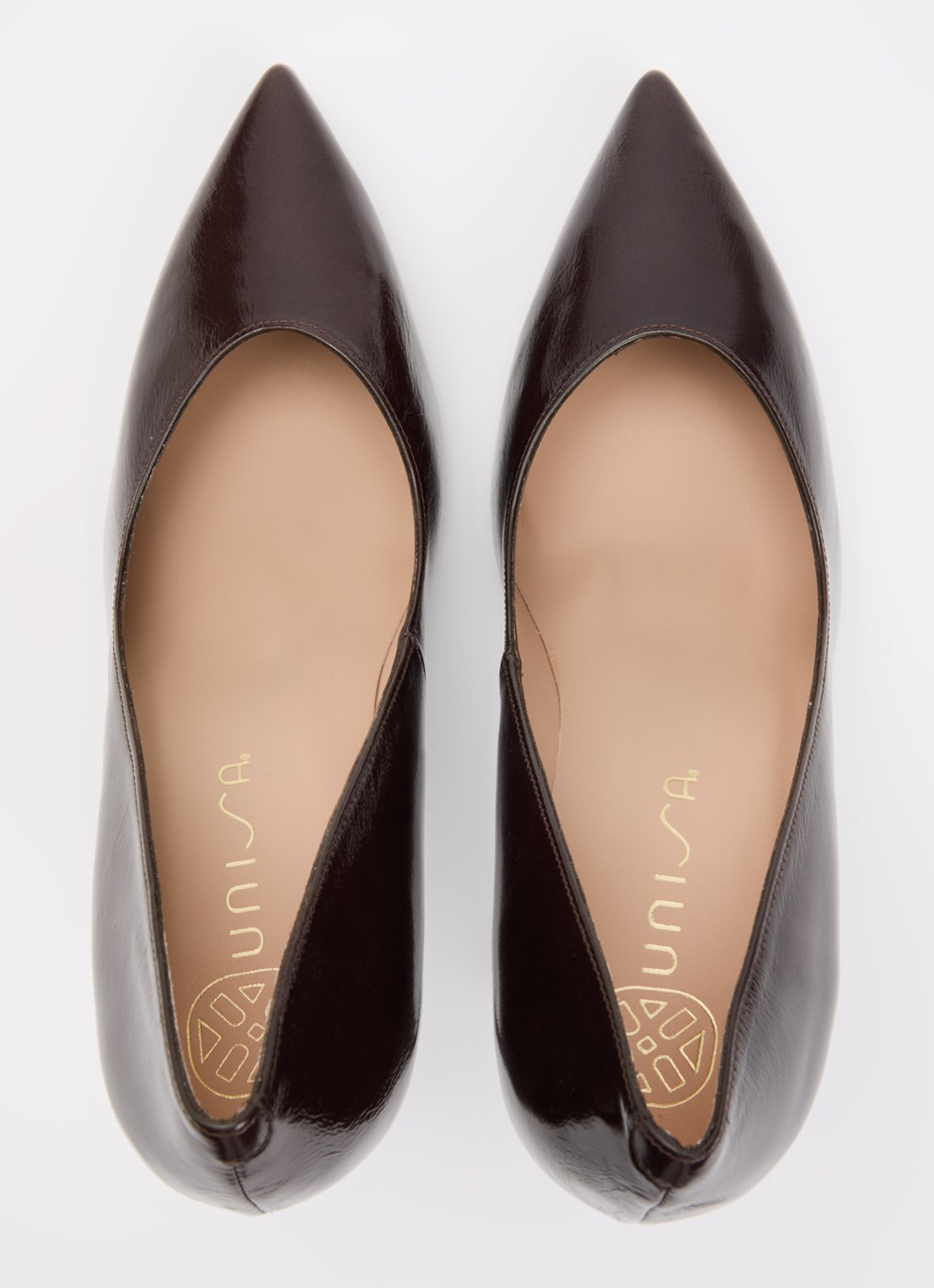 Unisa Teresa pump van leer met lakfinish - detail 3 donkerbruin