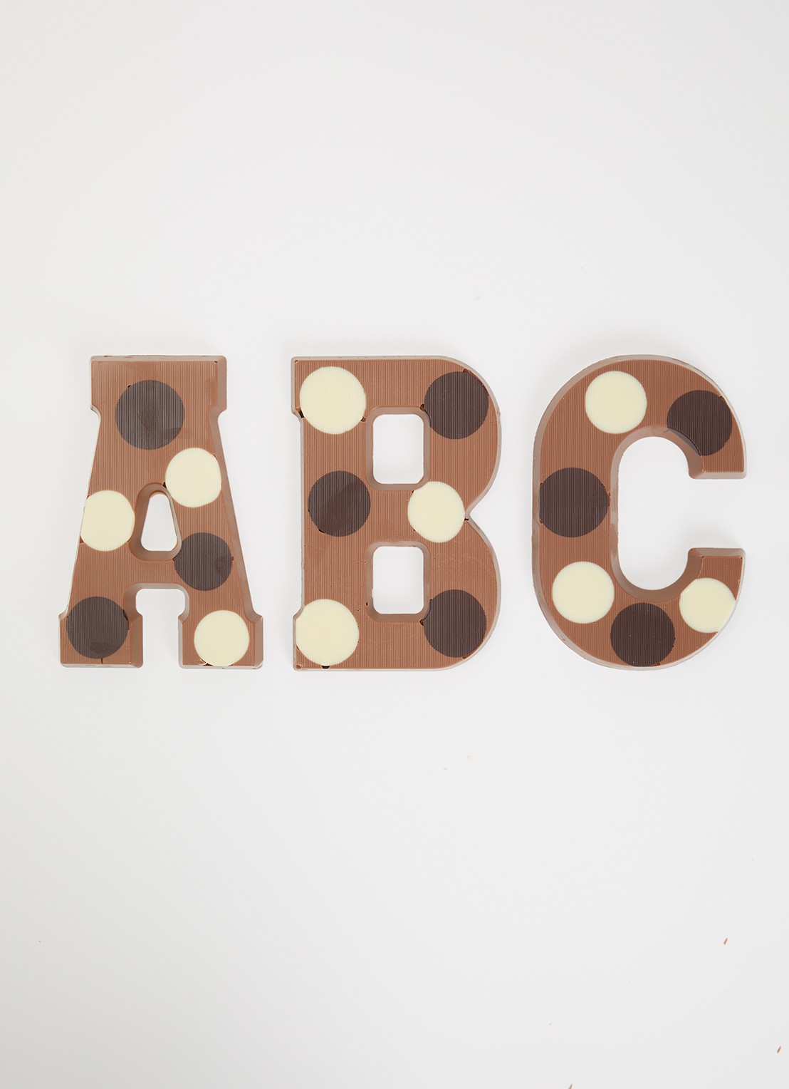 Urban Cacao Melk chocoladeletter gevlekt 200 gram - detail 3 a