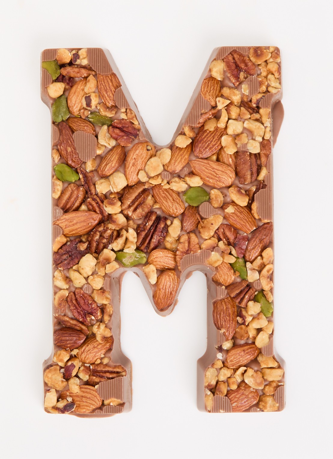 Urban Cacao Melk chocoladeletter met noten 180 gram - voorkant 2 m