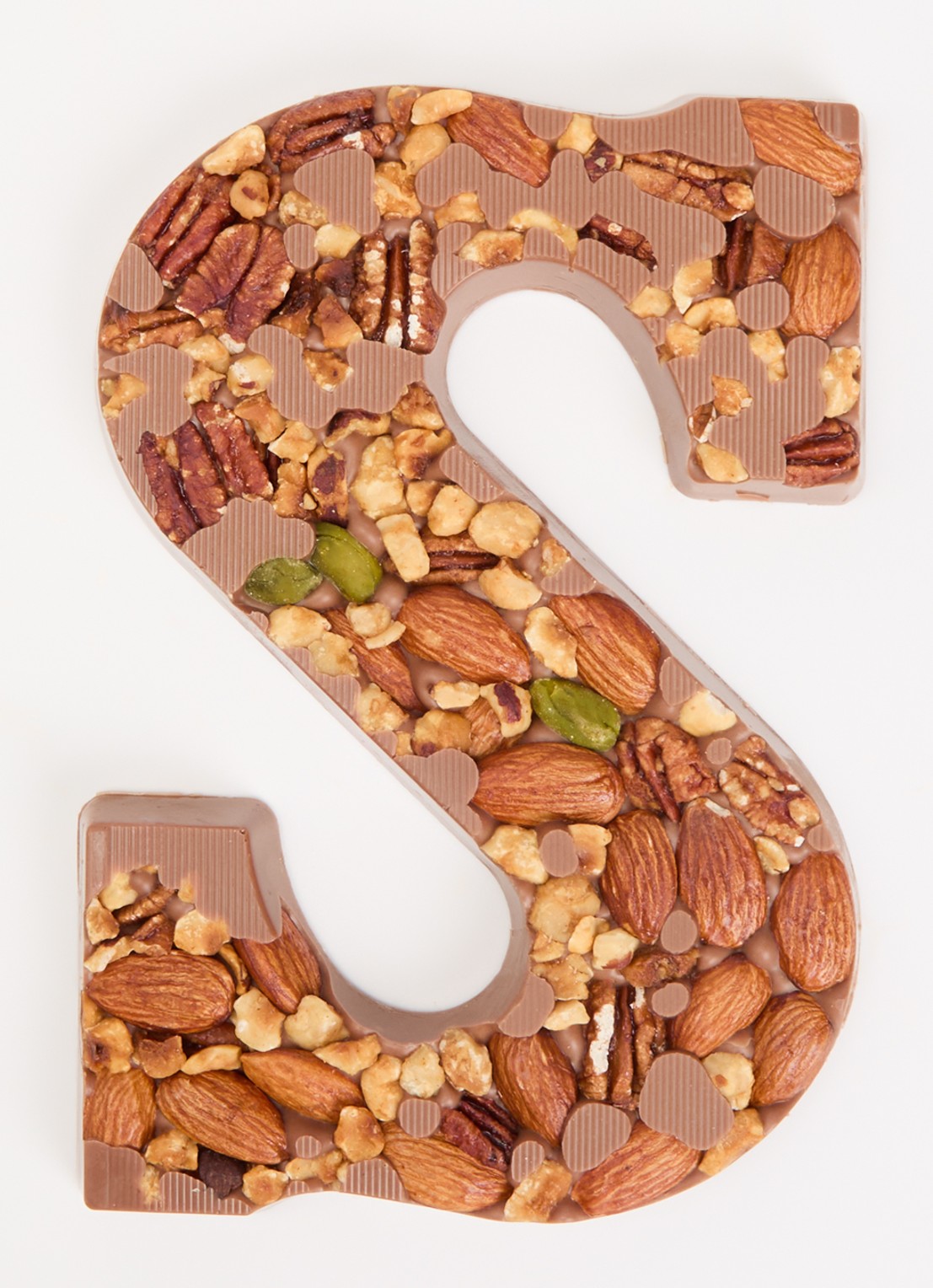 Urban Cacao Melk chocoladeletter met noten 180 gram - voorkant 2 s
