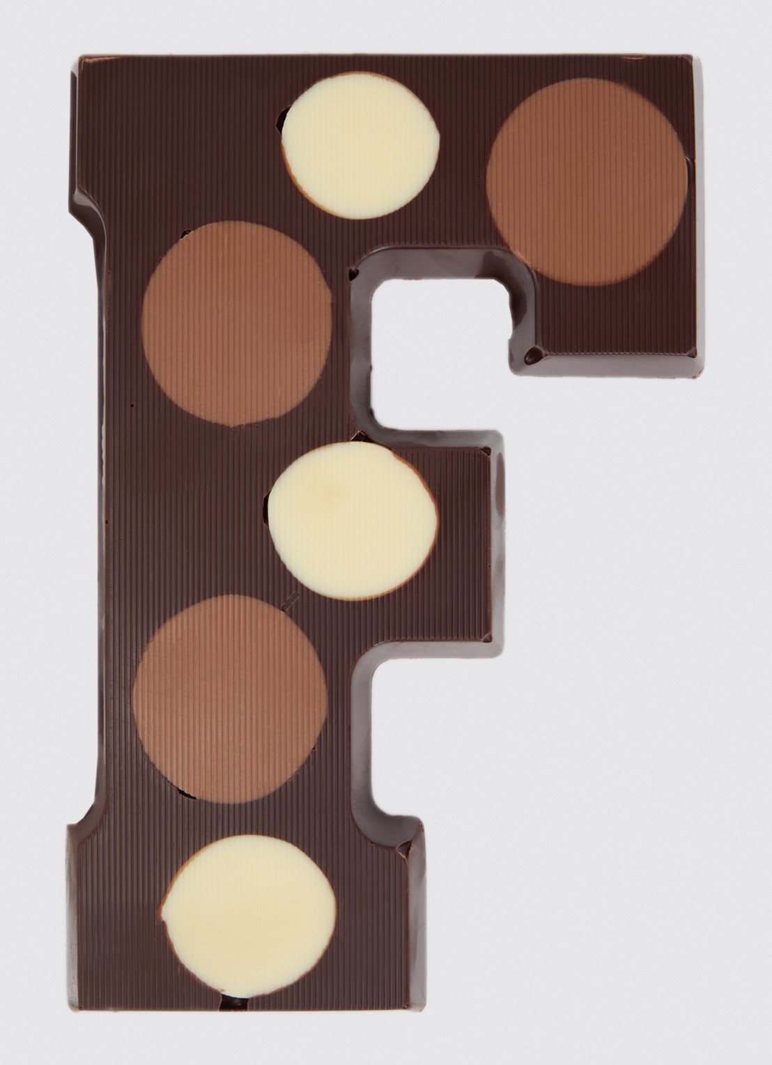Urban Cacao Pure chocoladeletter gevlekt 200 gram - voorkant 2 f