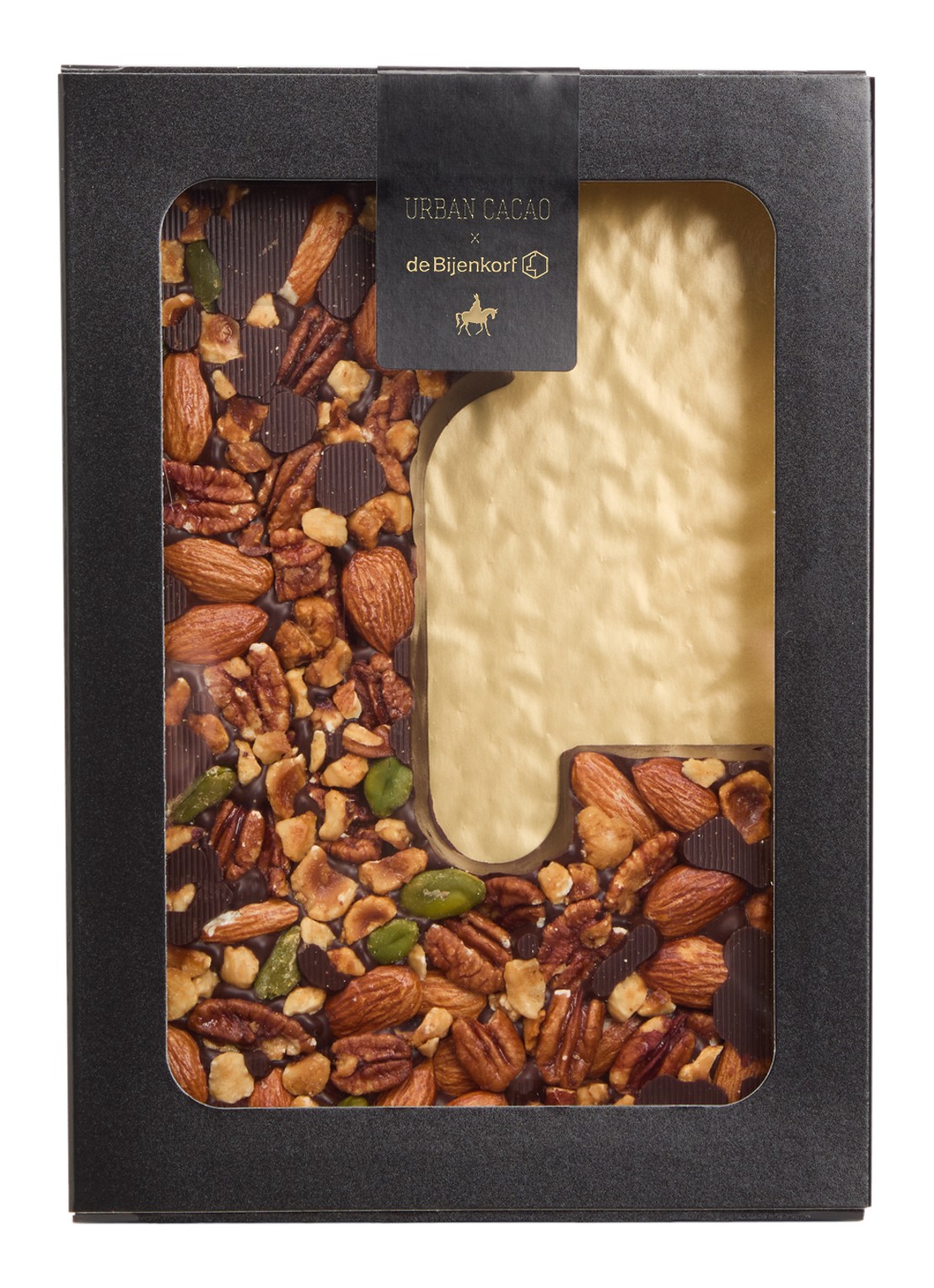 Urban Cacao Pure chocoladeletter met noten 180 gram - voorkant l