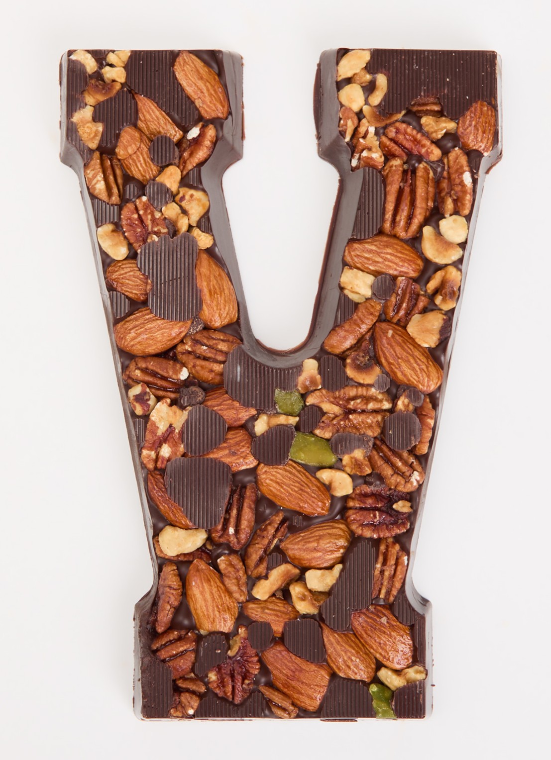 Urban Cacao Pure chocoladeletter met noten 180 gram - voorkant 2 v