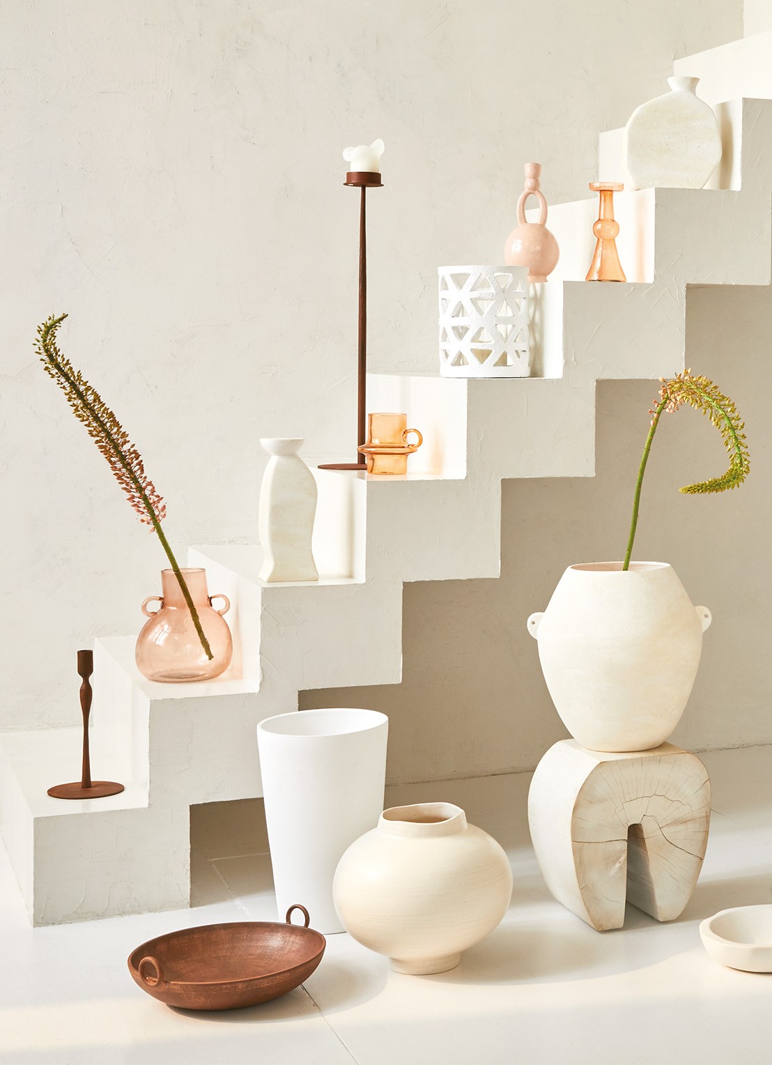 Urban Nature Culture Camila vaas 33 cm - detail 4 gebroken wit