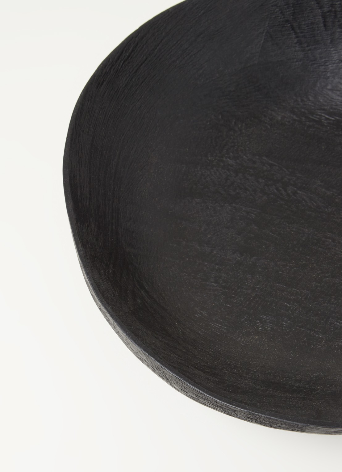 Urban Nature Culture Smoked Wood saladeschaal 27 cm - detail 3 zwart