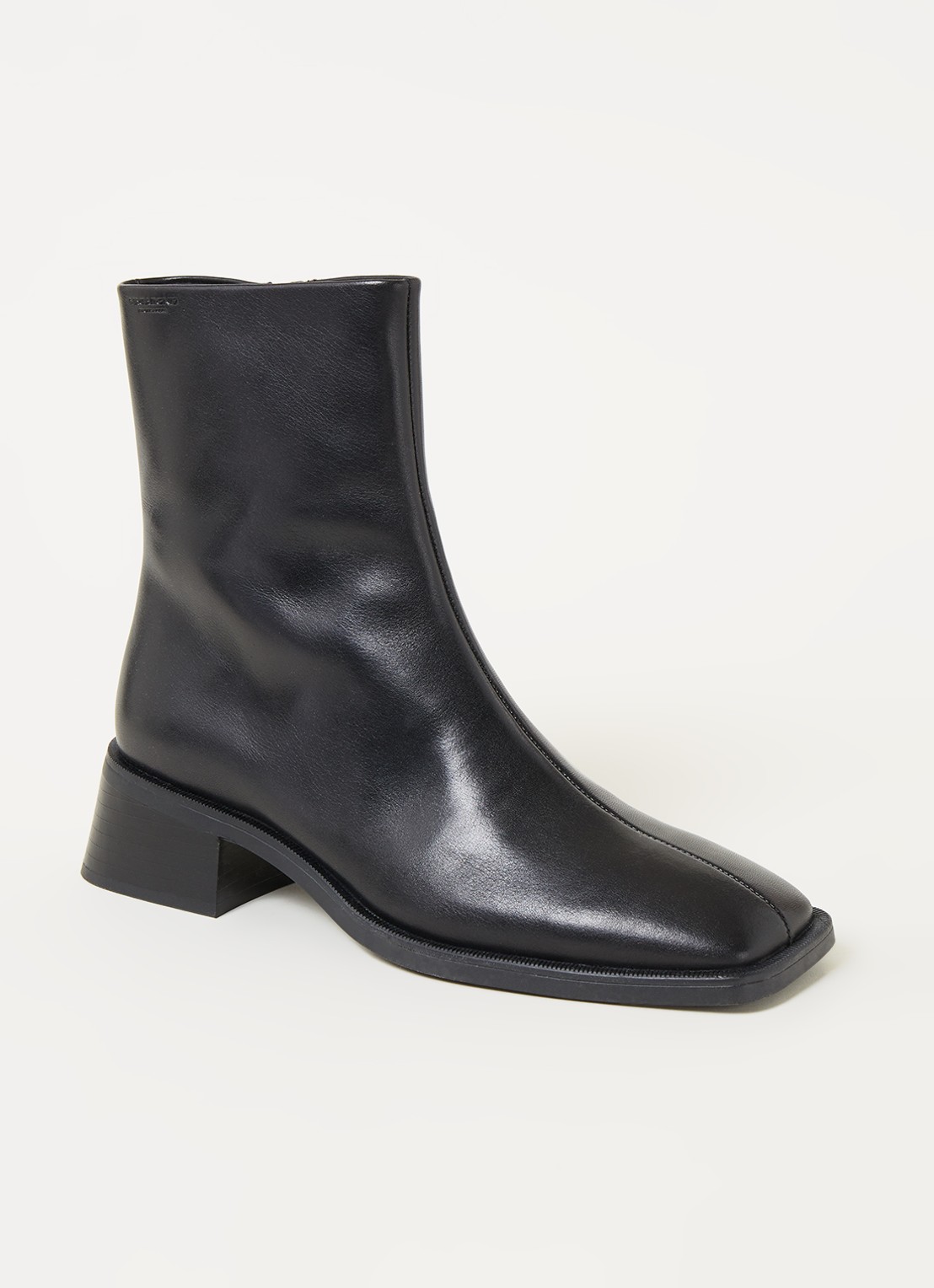 Vagabond Shoemakers Blanca enkellaarsje van leer - voorkant zwart