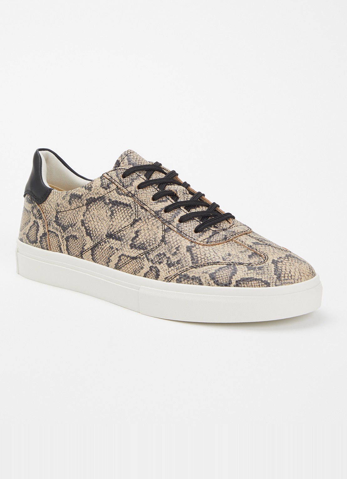 Vagabond Shoemakers Cody sneaker van geitenleer met slangenprint - voorkant 2 beige