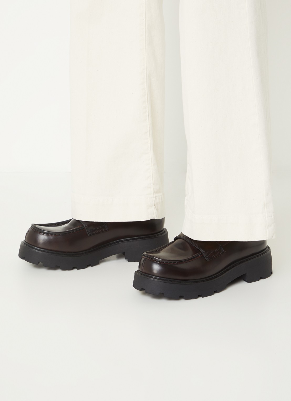 Vagabond Shoemakers Cosmo 2.0 loafer van leer - voorkant 6 bordeauxrood