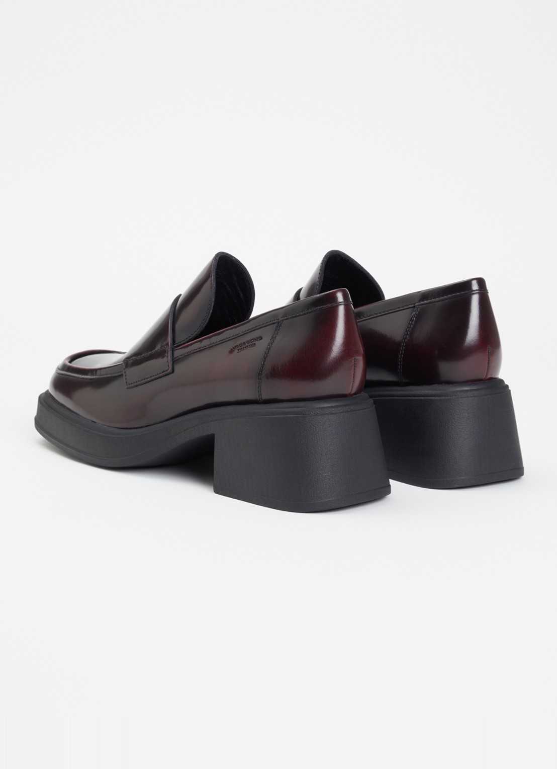 Vagabond Shoemakers Dorah loafer van lakleer - achterkant bordeauxrood