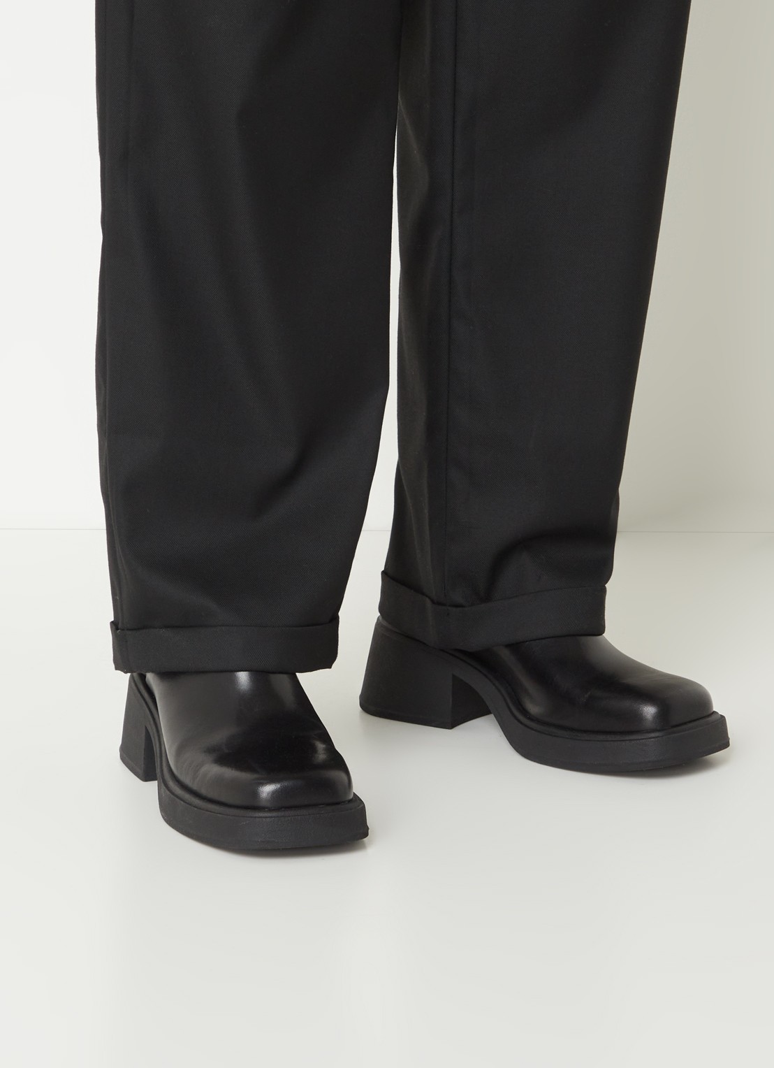 Vagabond Shoemakers Dorah muiltje van leer  - voorkant 6 zwart