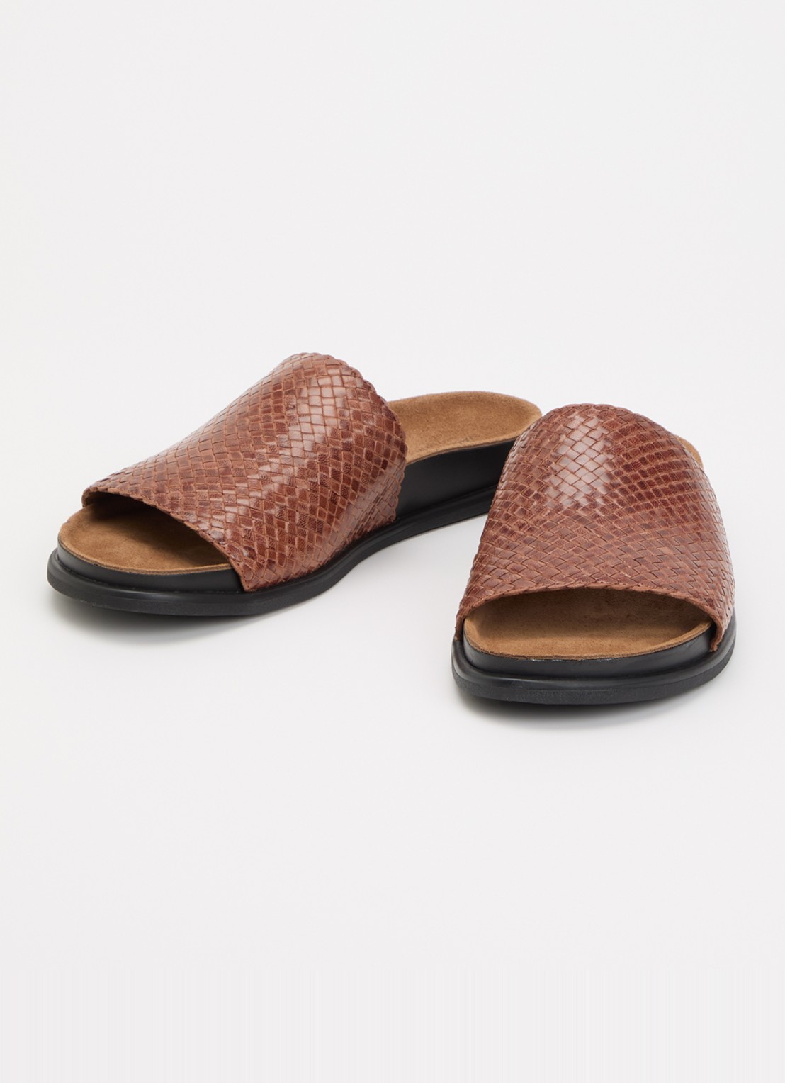 Vagabond Shoemakers Effie slipper van leer - detail cognac
