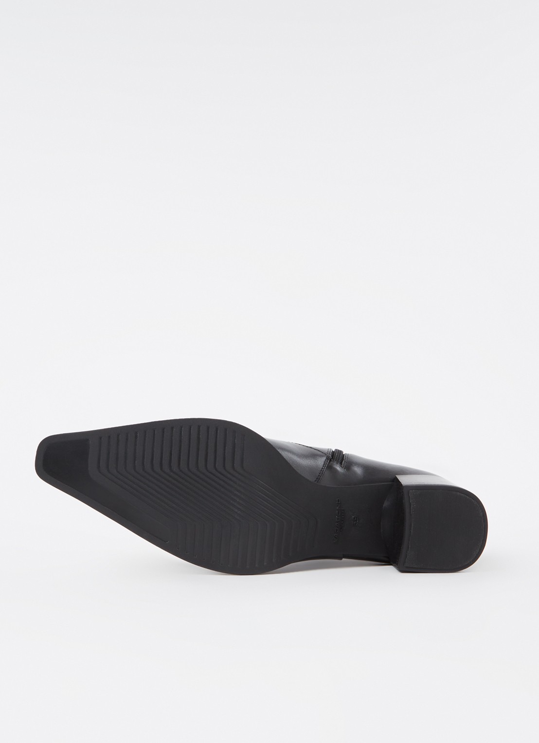 Vagabond Shoemakers Giselle enkellaarsje van leer - detail zwart