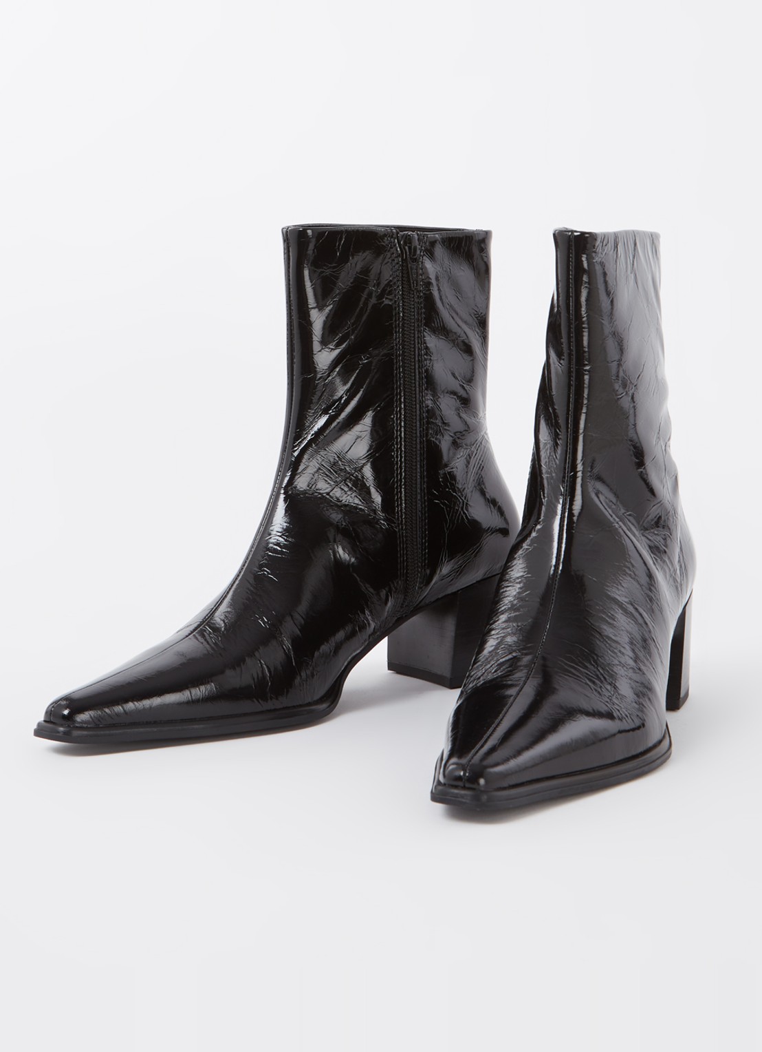 Vagabond Shoemakers Giselle enkellaarsje van leer - detail zwart