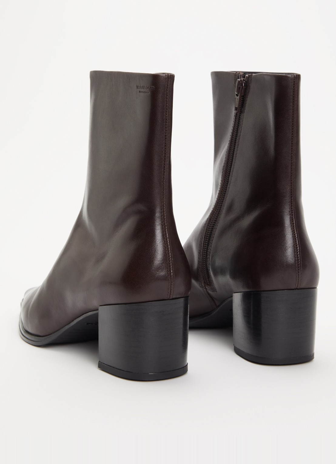 Vagabond Shoemakers Giselle enkellaarsje van leer - achterkant 3 chocoladebruin