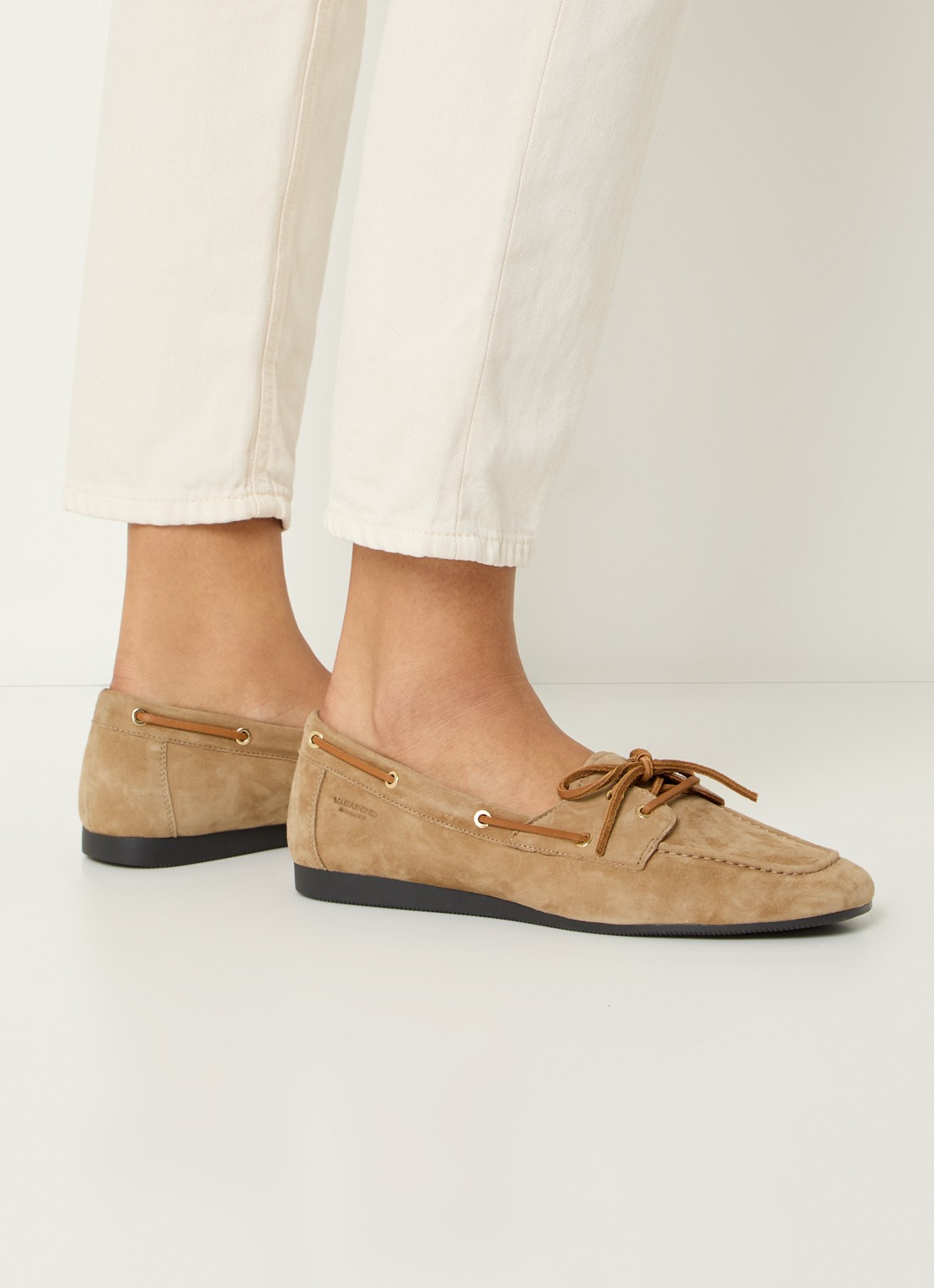 Vagabond Shoemakers Hillary bootschoen van leer  - voorkant 2 beige