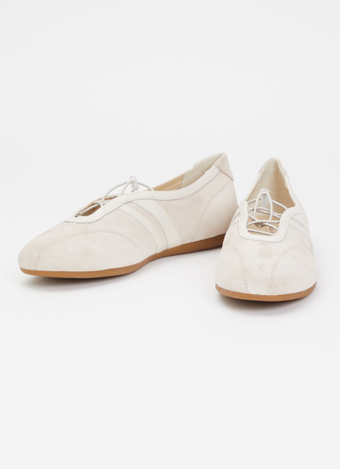 Vagabond Shoemakers Hollie ballerina van suéde met details van leer  - detail 3 beige