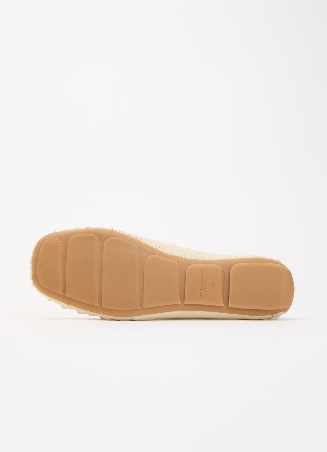 Vagabond Shoemakers Mika loafer van schapenleer - detail 4 creme