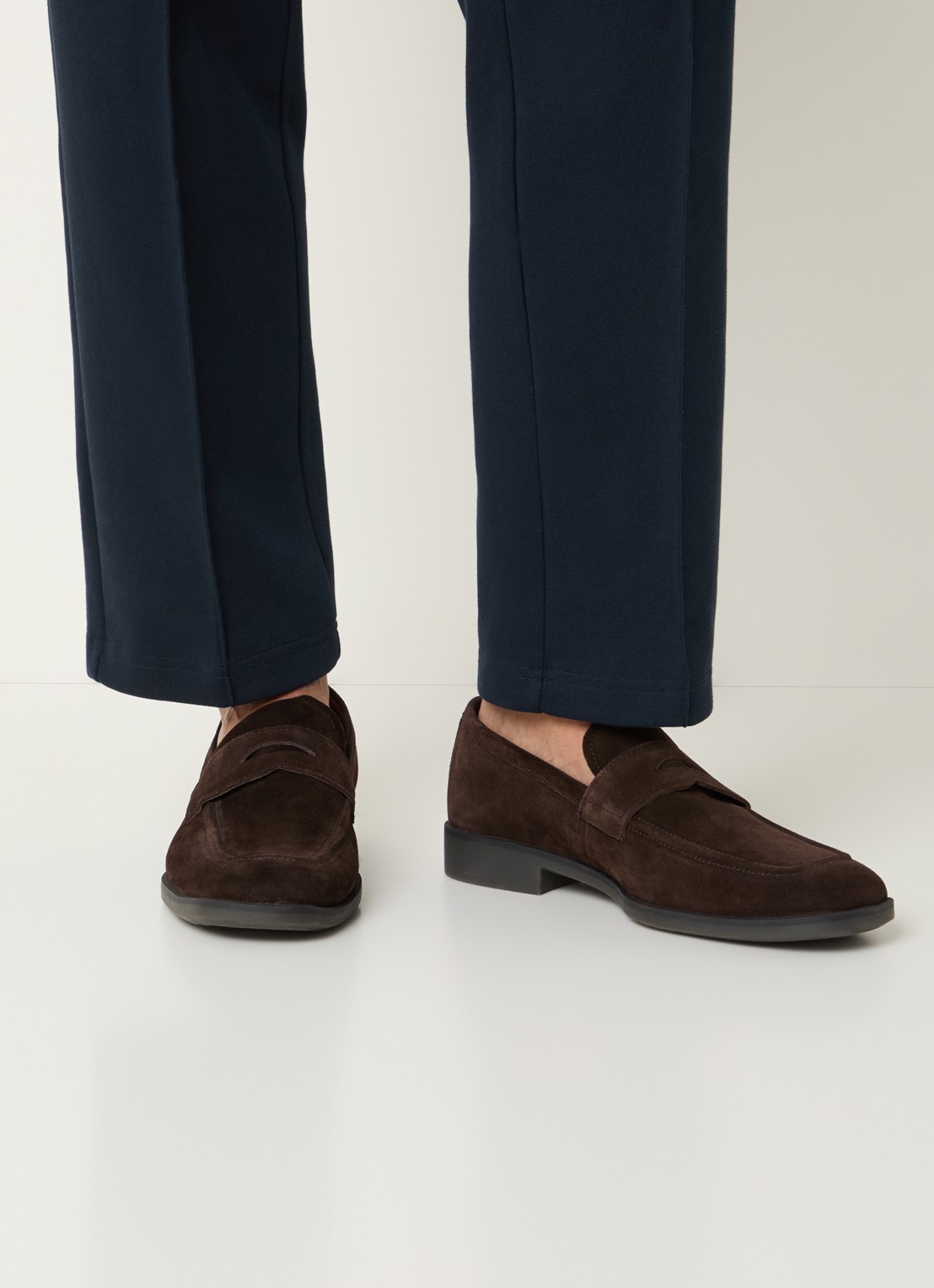 Vagabond Shoemakers Troy loafer van suède - voorkant 3 donkerbruin