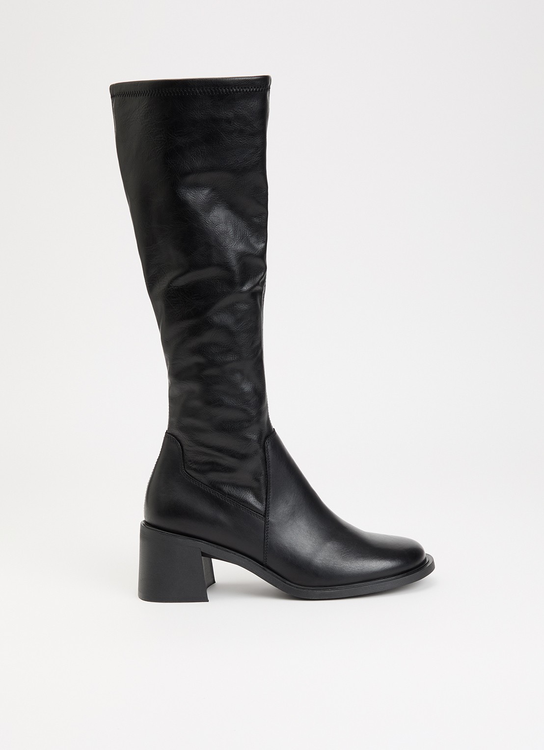 Vagabond Shoemakers Vega laars van leer - voorkant 3 zwart