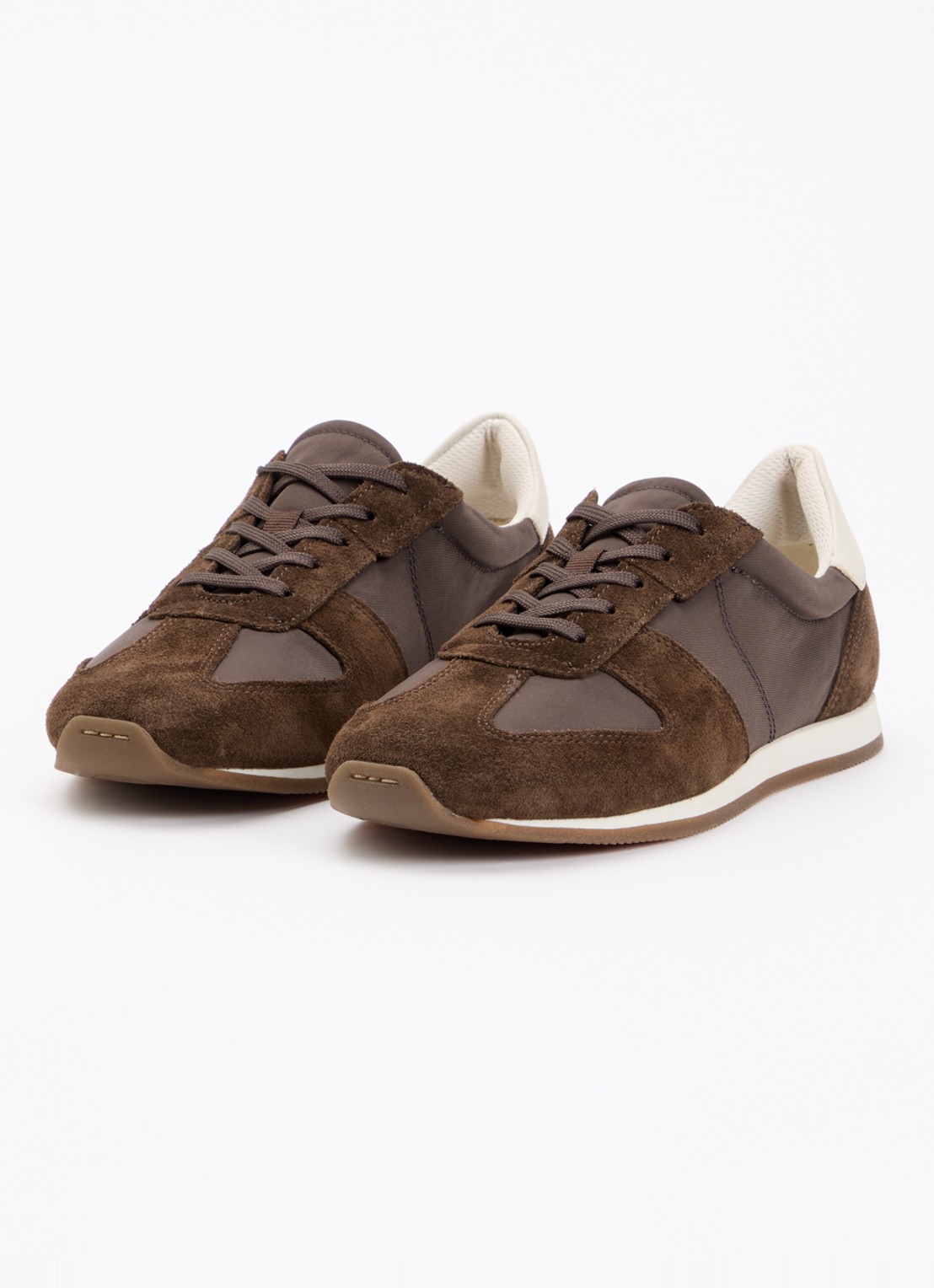 Vagabond Shoemakers Yasmin sneaker met suède details - detail 2 donkerbruin