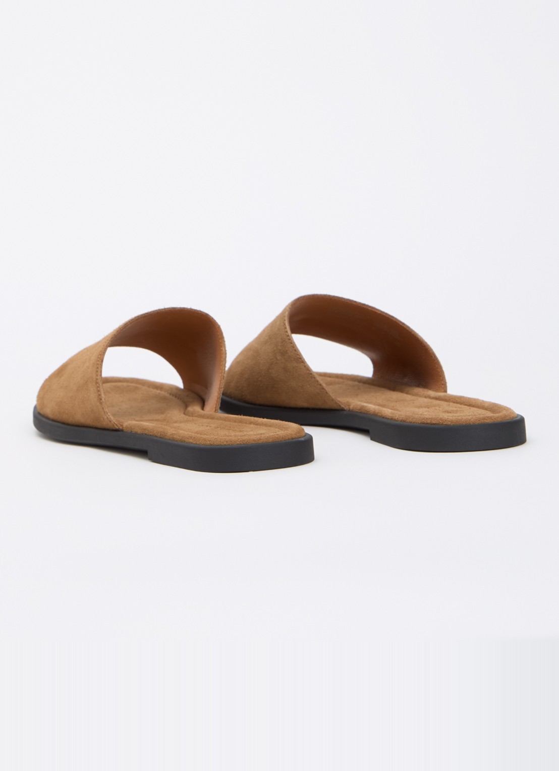 Vagabond Shoemakers Zaida slipper van suède - achterkant zand